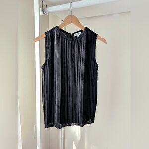 Nordstrom Black Sleeveless Pleated Top